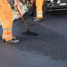 Professional Driveway Paving  in Boonville, IN